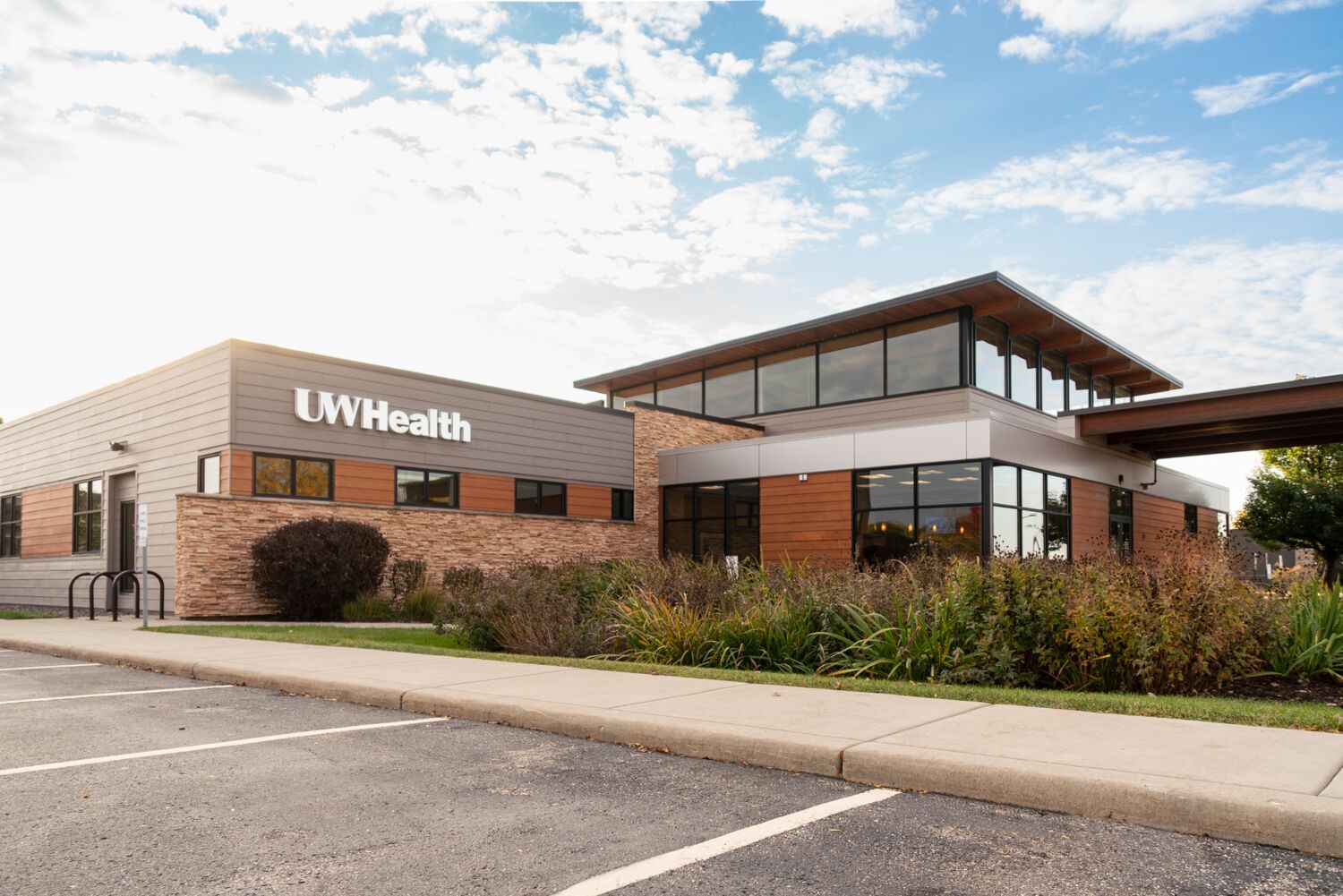 UW Health – Stoughton Clinic